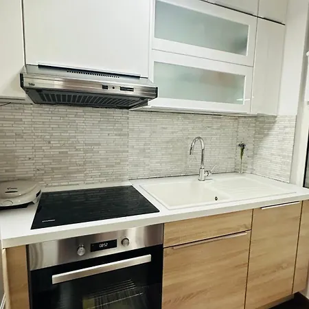 Apartment Modern In The Heart Of Tirana